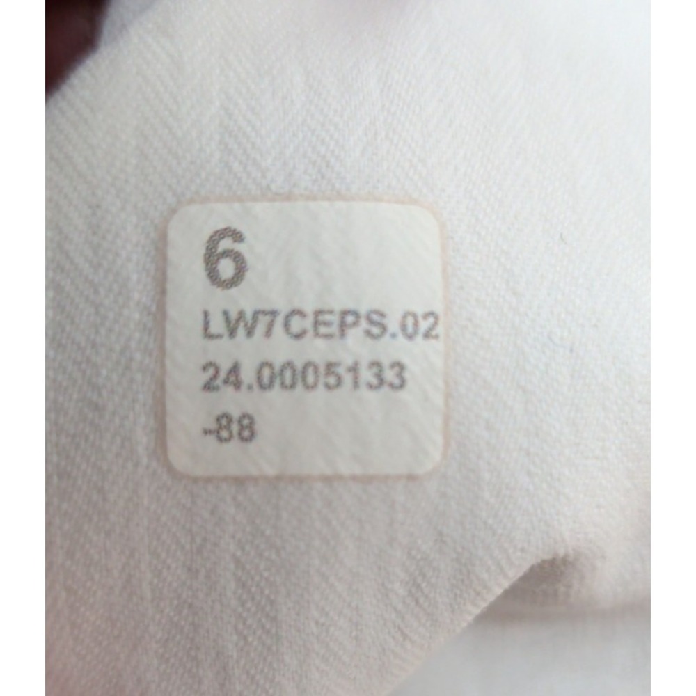Lululemon Lined Dance Studio High-Rise Short 3.5" White - Picture 7 of 7